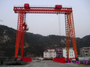 ME型30t+30t造船門(mén)式起重機(jī)